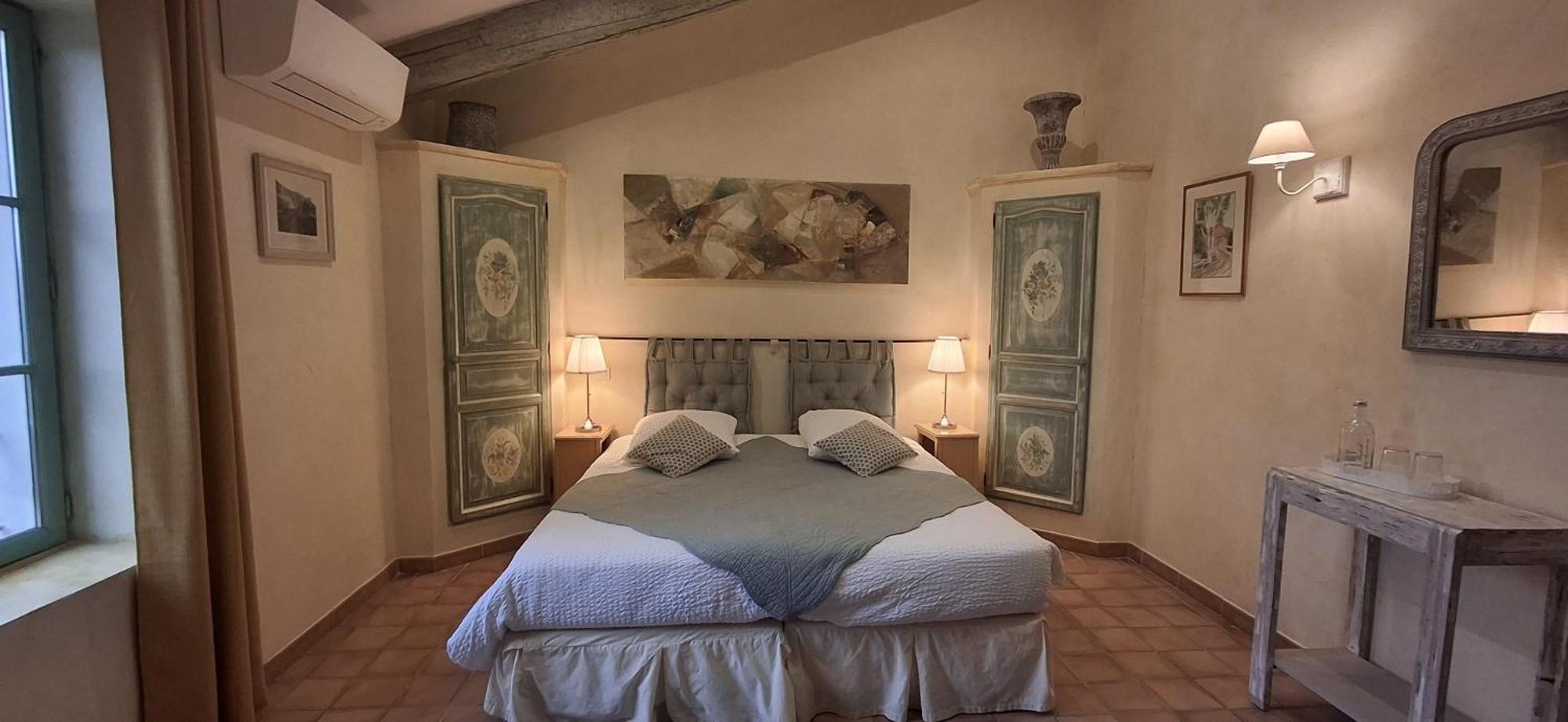 La Bastide Des Amouriers Caumont-sur-Durance Exterior photo